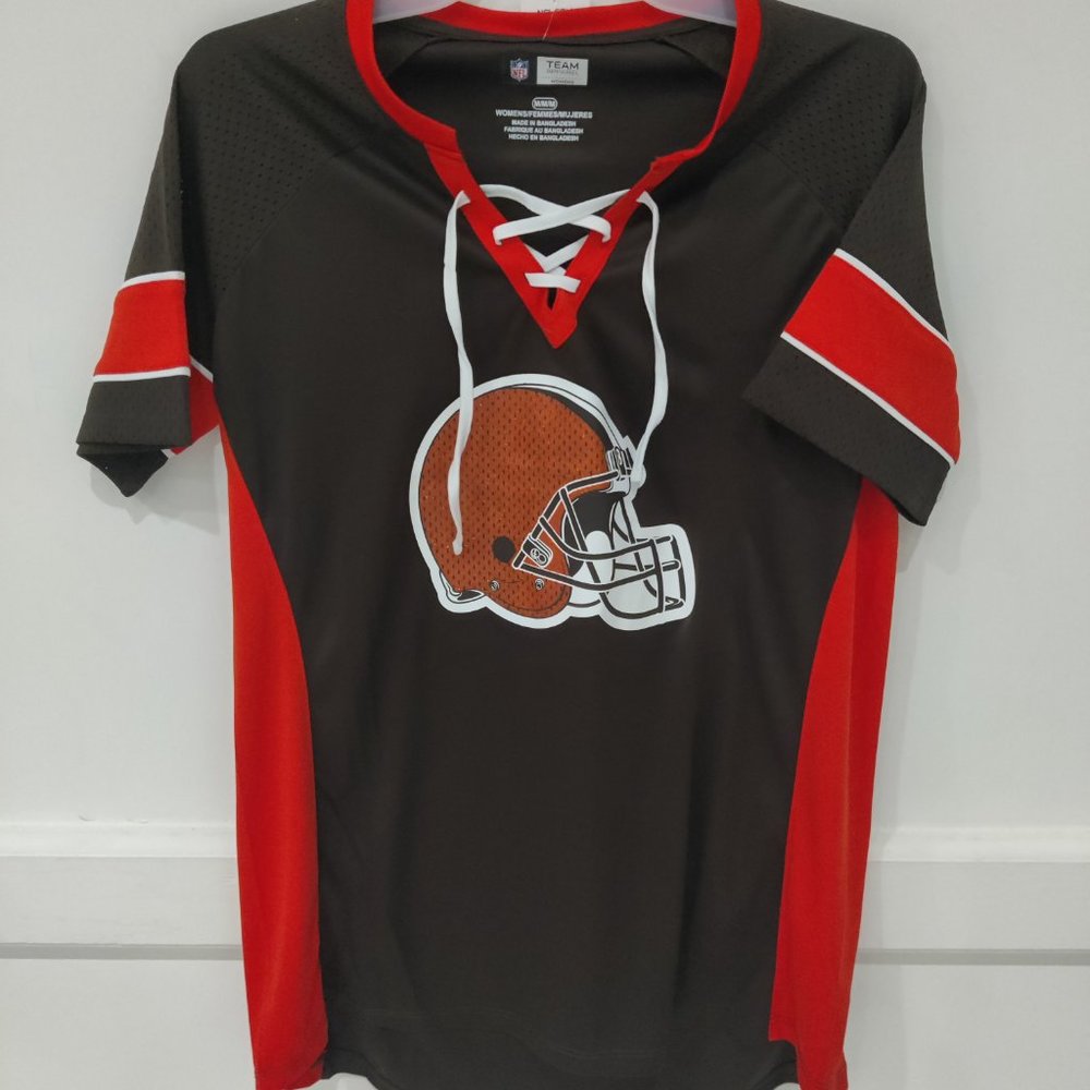 NWT NFL Team Apparel Womens Cleveland Browns Lace Up V Neck Top Sz M $50 CC244